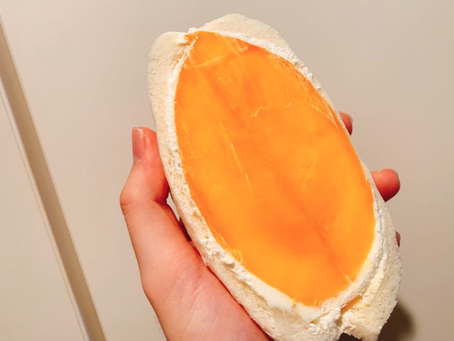 mango sandwich
