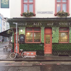 pub facade brighton