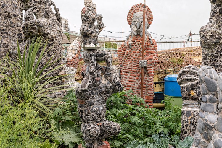 flint sculpture brighton