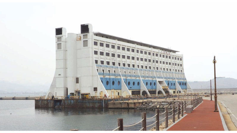 floating hotel in North Korea